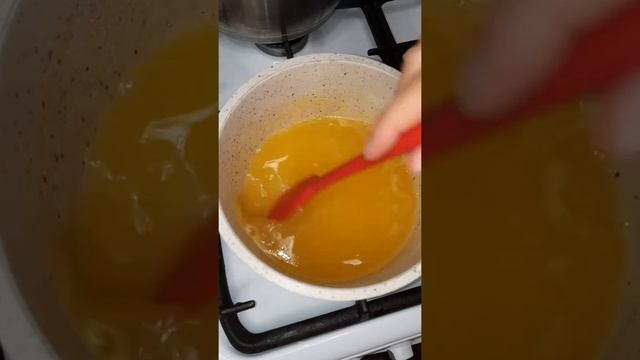 Лицо в маске