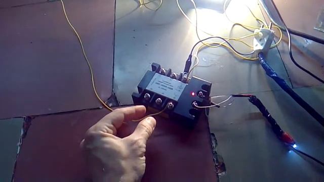 Пускатель на твердотельном реле ARC-3SSR-340B. Схема смотреть онлайн