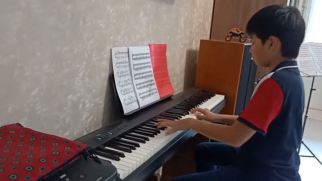 Голубой Вагон | Piano | ВО ЧИ КАО (РИМ). RIM ( Age 10) | Người Việt ở nước Nga смотреть онлайн