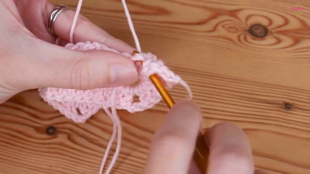 ? The Crochet Tutorial You've Been Waiting For! NEW Granny Merge Rectangle Baby Blanket! смотреть онлайн