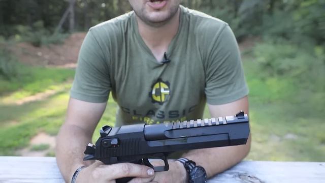 How Effective Is The Desert Eagle & .50 AE? смотреть онлайн