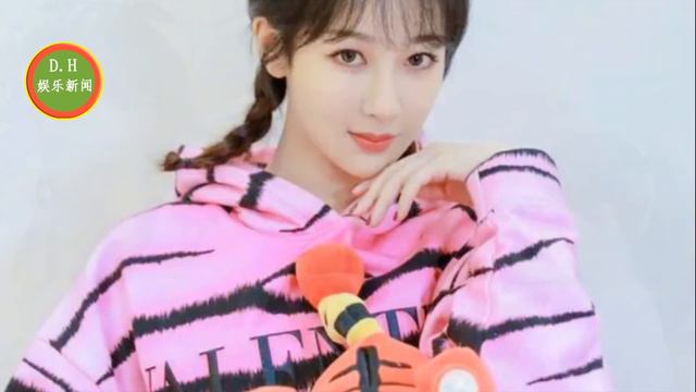 杨紫跨年晚会完美诠释人美歌甜，演绎的《粉色海洋》又美又甜 смотреть онлайн