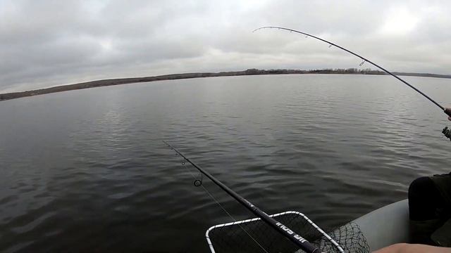 Рыбалка на джиг. Щуки большого озера. Часть 1 смотреть онлайн