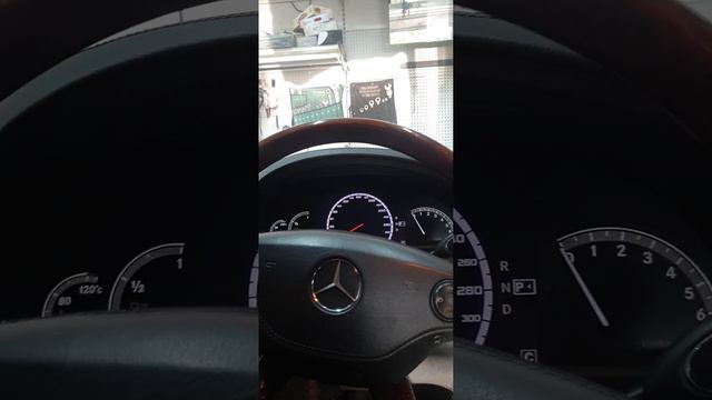 в ремонте мерседес S500 W221 AmG проблема с тормозами