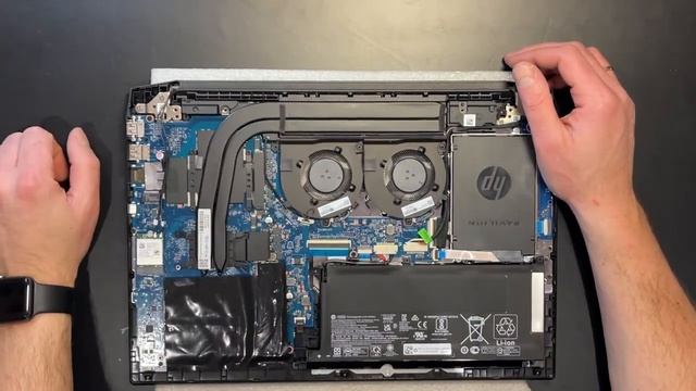 Разборка ноутбука HP Pavilion Gaming 15-ec1010ua смотреть онлайн