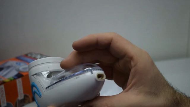 машинка для удаления катышков Centek CT-2471 смотреть онлайн