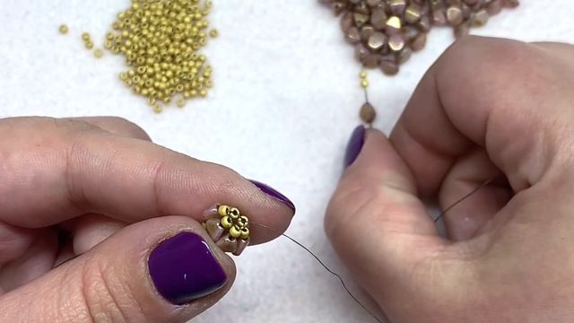 Pinch Bead Rope Beaded Necklace Tutorial | Easy Beadweaving смотреть онлайн