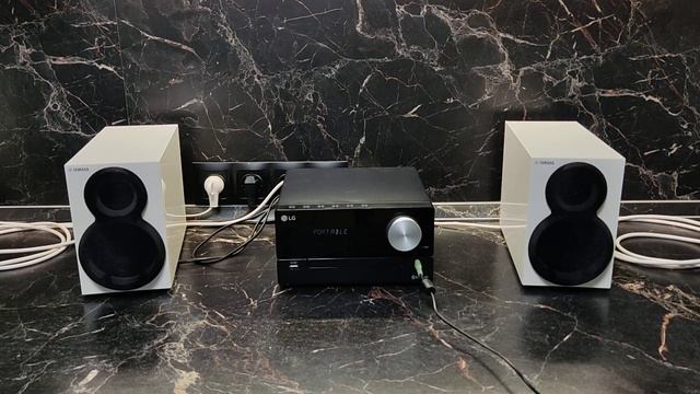 Yamaha NS-BP111& LG CM2460 смотреть онлайн