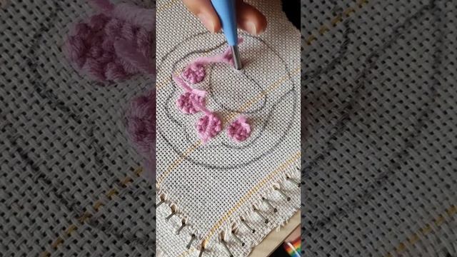 Making a cat paw mug coaster • Handmade mug rug смотреть онлайн