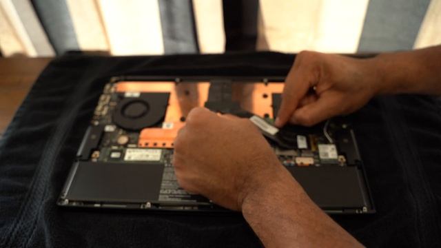 Razer Blade 2019 RTX 2080 | How to Upgrade the Memory смотреть онлайн