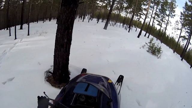 треск двигателя снегохода