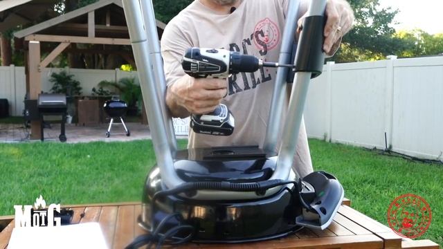 Unboxing Patio Bistro Electric Grill from CharBroil смотреть онлайн