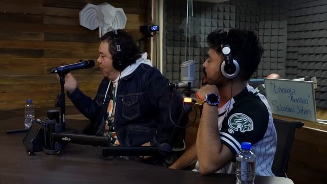 El Cojo Feliz y El Tío Robert nos ponen en aprietos en La Caminera ? ¡Platicamos de todo! ? смотреть онлайн
