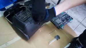 Разборка пылесоса Bosch BSA 2190 Как разобрать пылесос бош, РЕМОНТ как раскрутить пылесос бош FD810