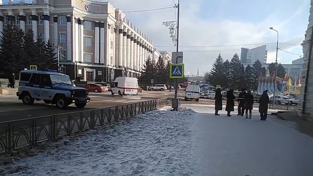 Улан-Удэ попал под «волну минирования» российских городов смотреть онлайн