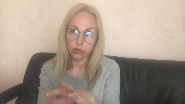 Spotlight 3. Lesson 8. Present Continuous tense смотреть онлайн