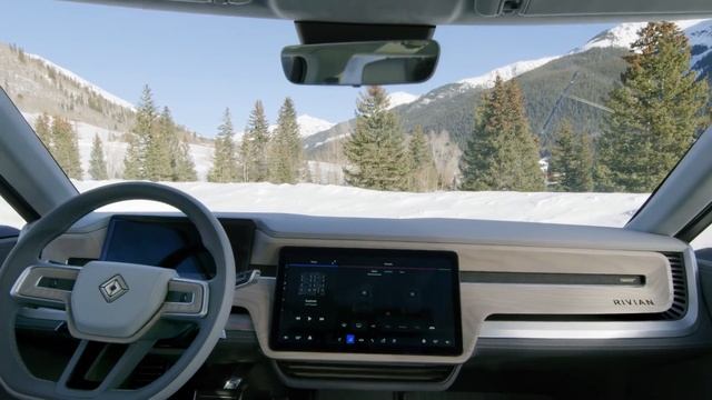 How To Spec the RIVIAN R1S! Better than the Tesla Model X, probably. смотреть онлайн