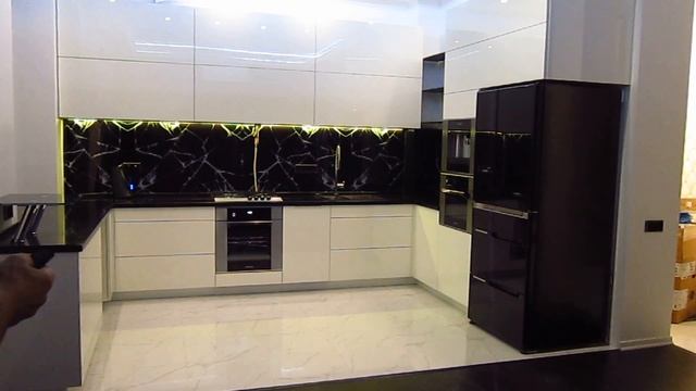 Кухня за миллион с мебельной фурнитурой Blum. смотреть онлайн