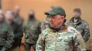 Пригожин встретил первую партию зэков-вагнеровцев которые прошли  контракт и могут вернуться домой