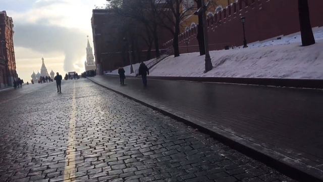 OMG! Или, как попасть в Москву на один день! смотреть онлайн