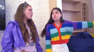 ЗОМБИ СРАЖАЕТСЯ ПРОТИВ СИРЕНОГОЛОВОГО В РЕАЛЬНОЙ ЖИЗНИ !!!