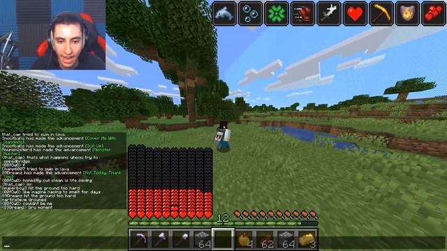 Minecraft UHC but I secretly cheated with /effect... смотреть онлайн