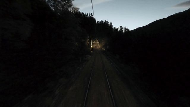TRAIN DRIVER'S VIEW: Early morning train to Mjølfjell смотреть онлайн