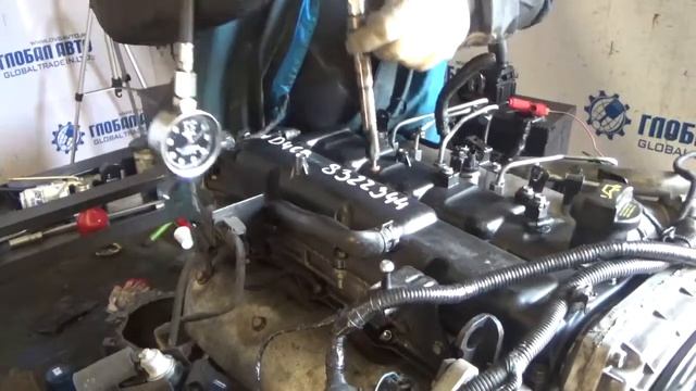 Проверка компрессии в двигателе D4CB 8322344 Grand Starex 174л.с.-2012 Euro IV смотреть онлайн