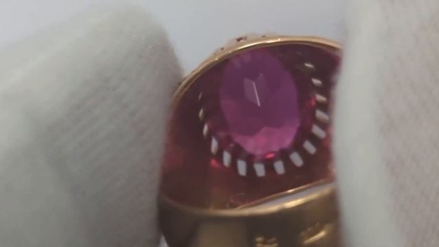 Перстень с корундом из #СССР , золото 583 пробы #топазсамара #золото583 #раритет смотреть онлайн