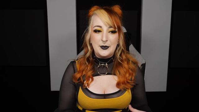 The Horus Heresy | Girls React смотреть онлайн