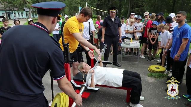 Нижегородские общественники и сотрудники полиции провели «Зарядку со стражем порядка» в лагере смотреть онлайн