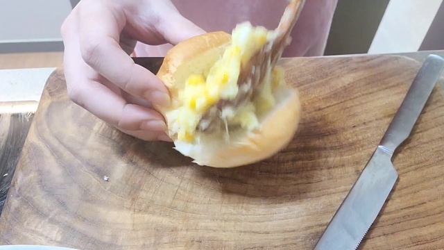 VLOG(ENG)|먹기 위해 열심히 사는 우리?,다시 돌아온 도시락싸기?(다이닝원,감자샐러드샌드위치,붕어빵,스팸김치찌개,돼지불백,김치콩나물만둣국,비빔국수,닭목살구이,차돌된장찌개)