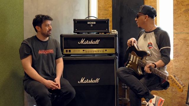 Entrevista Express: CHAVÍN de TRONIC смотреть онлайн