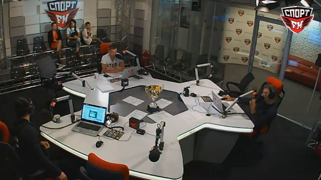 Софья Очигава в гостях у Двойного удара смотреть онлайн