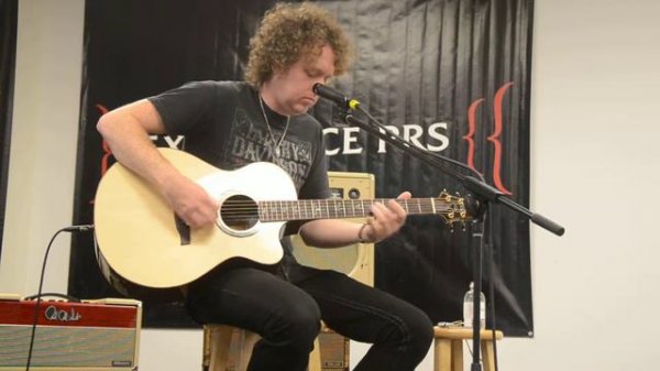 Experience PRS 2013-Simon McBride Acoustic demo 3