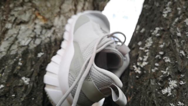 10 фактов об обуви для жизни Xiaomi FREETIE II Как в носках! смотреть онлайн