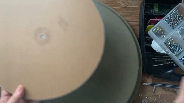 Как сделать вращающийся круг-подставку - удобное приспособление для плетения из бумажной лозы смотреть онлайн