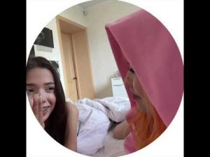 Нара и Кристина Карамелька