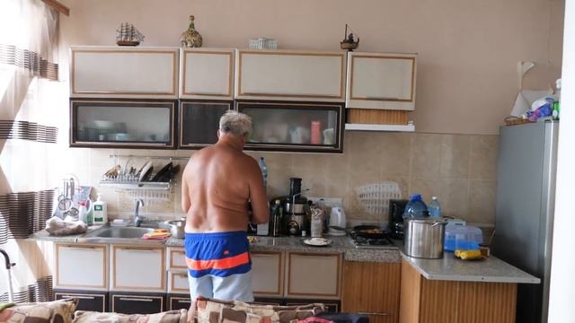 VLOG Алиса заболела на море смотреть онлайн