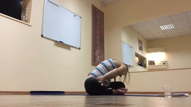 Yoga23 10.10.2016 тренировка в студии ведёт Оксана Санникова смотреть онлайн