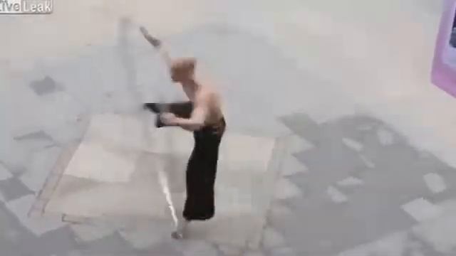 Невероятные трюки с обручами смотреть онлайн