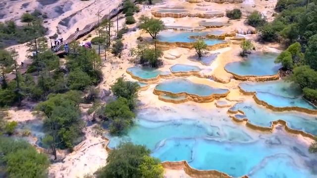 Думаете вас уже ничем не удивить ? Ошибаетесь ! Самые необычные места в Мире