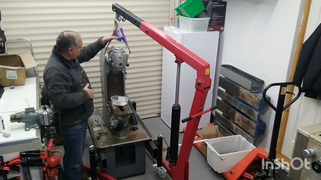 Harrison Vertical/Horizontal Milling Machine Restoration Part One. смотреть онлайн