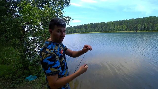 Поход в Лес на Велосипеде - Ночуем с женой у воды смотреть онлайн