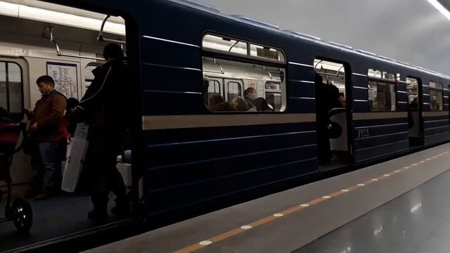 Вагон забитый салон на Московские ворота смотреть онлайн