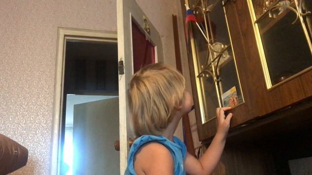 Алиса в деревне новое видео 2019 подписчики всем привет смотреть онлайн