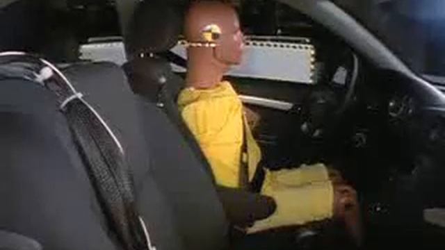 Crash Test 2007 - Present Chevrolet Aveo (Side Impact) (With Naration) смотреть онлайн