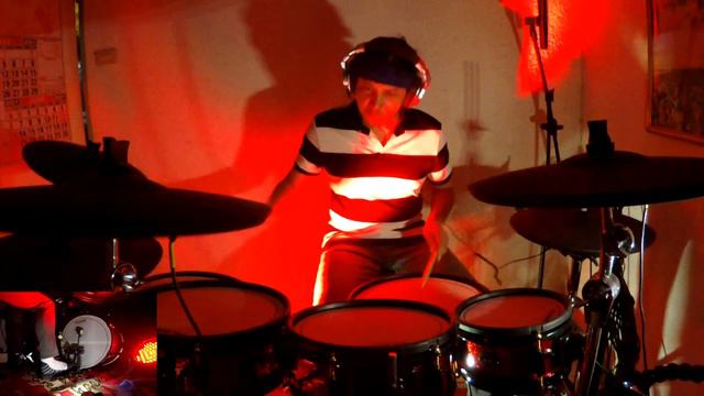 Drum Playing-Along TO * God With Us Medley * Don Moen смотреть онлайн