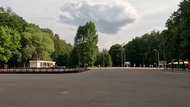 Доярка сняла видео и отправила на кастинг в модельное агентство, а показав его соседке, удивила сел смотреть онлайн