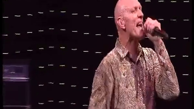 Midnight Oil - Beds Are Burning (Live 2009)